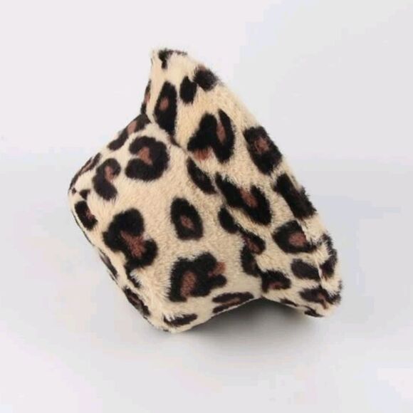 Leopard Print Fuzzy Bucket Hat - Picture 3 of 5